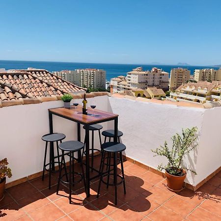 Penthouse Mit Private Dachterrasse Und Blick Auf Das Meer, Berge ,Hafen Estepona Exterior foto