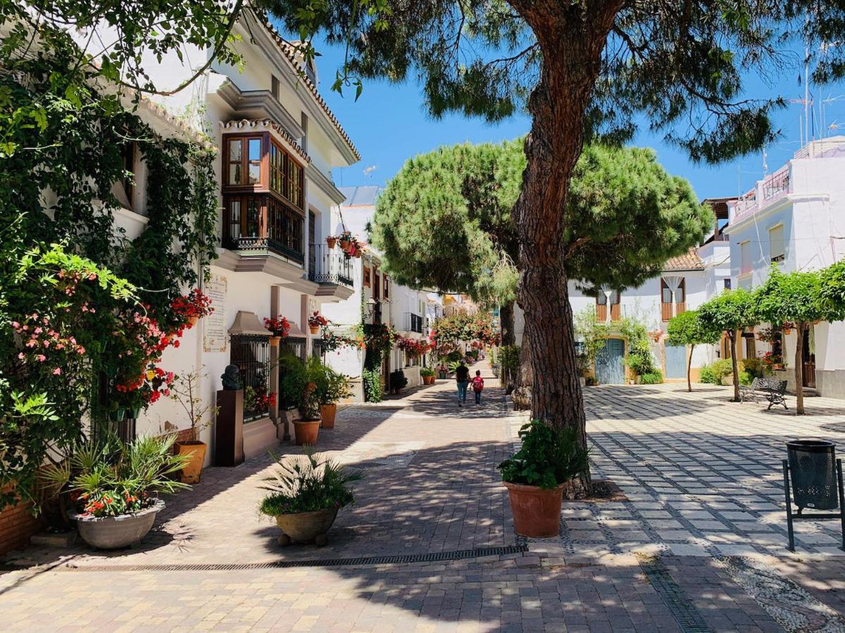 Penthouse Mit Private Dachterrasse Und Blick Auf Das Meer, Berge ,Hafen Estepona Exterior foto